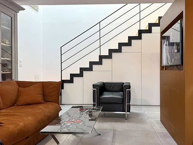 architecture-interieur-escalier-transformation-garage_loft