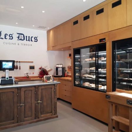 perspective-architechte-interieur-charcuterie-restaurant-bleu-pierre-bordeaux-bois-sur-mesure